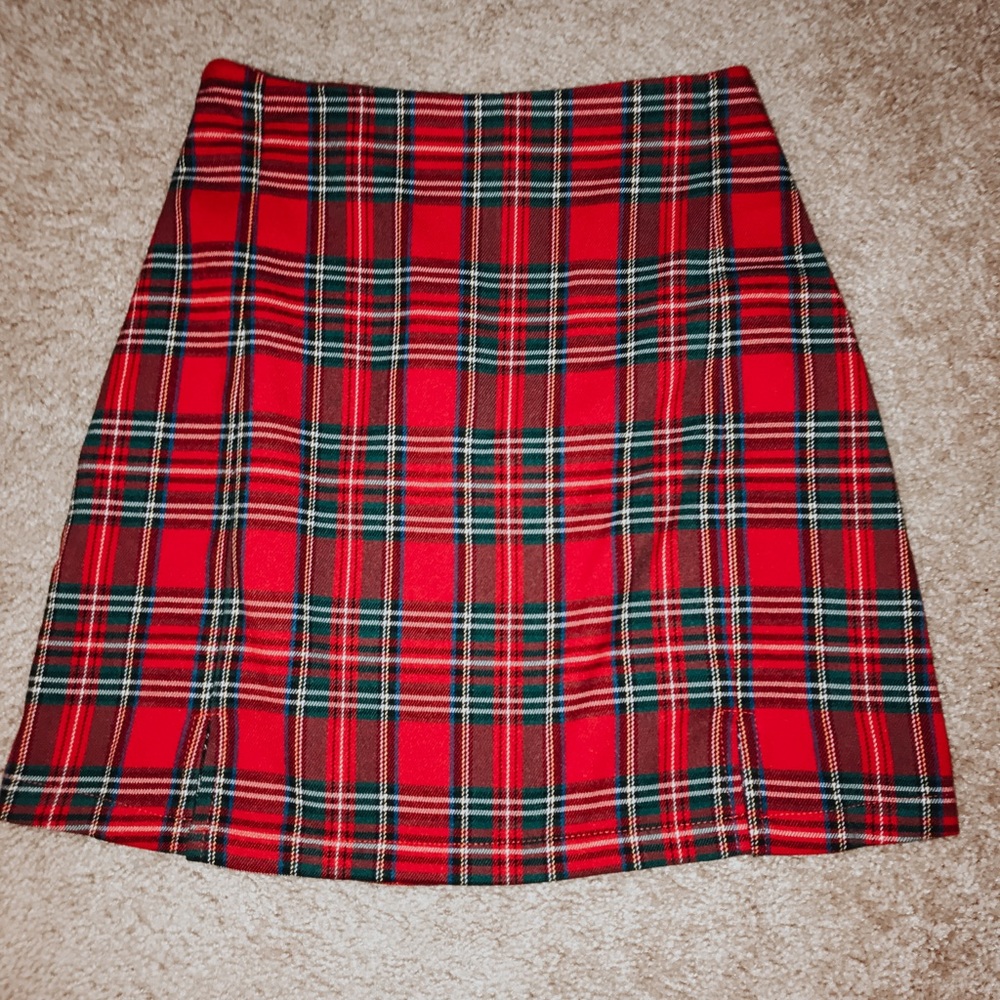 Brandy Melville Cara Skirt